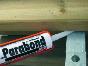 Usando el sellador MS Parabond 600