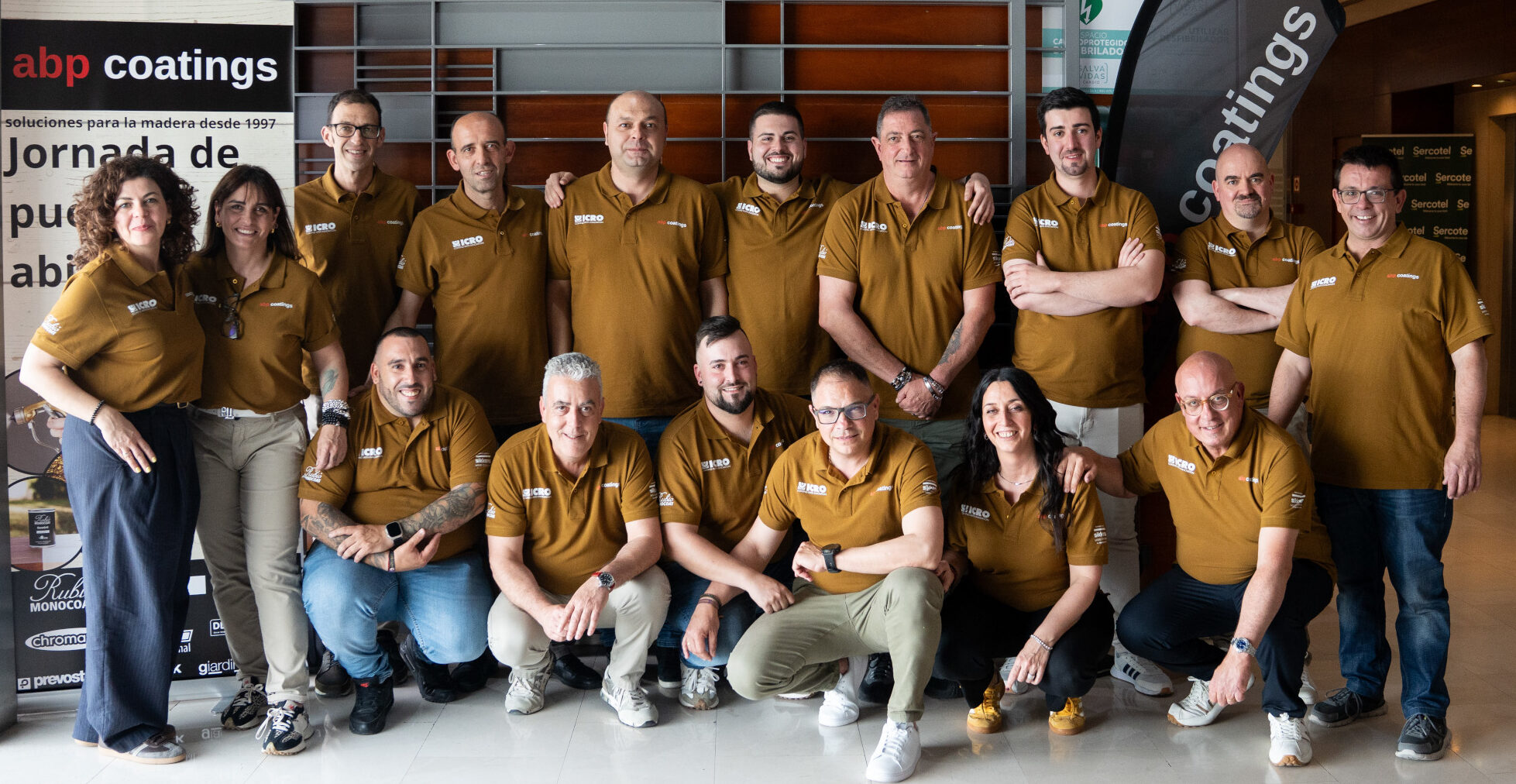 Trabajadores-ABP-Coatings-Especialistas-en-Soluciones-para-Madera